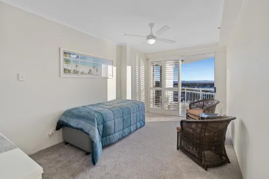 38/11-17 Hughes Avenue, Main Beach, Qld 4217-Image