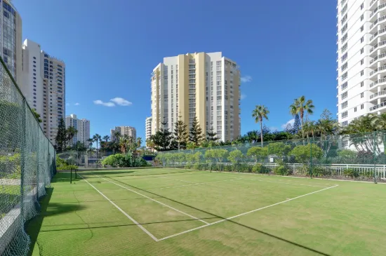 38/11-17 Hughes Avenue, Main Beach, Qld 4217-Image