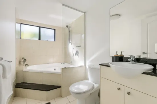 39/161 Main Street, Kangaroo Point, Qld 4169-Image