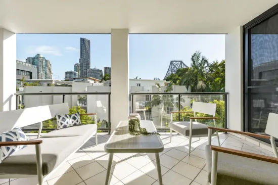 39/161 Main Street, Kangaroo Point, Qld 4169-Image