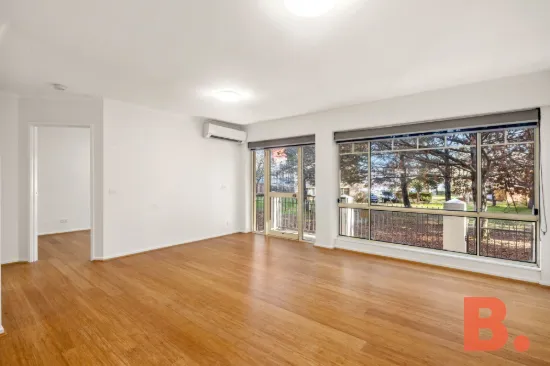 4/10 Tank Street, Phillip, ACT 2606