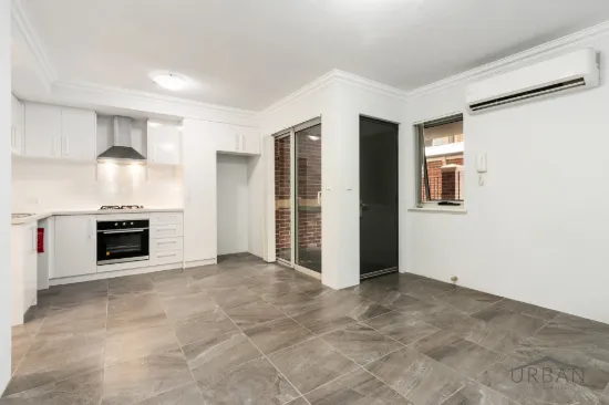 4/11 McMillan St, Victoria Park, WA 6100
