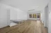 4/126 Marine Parade, Southport, Qld 4215-Image
