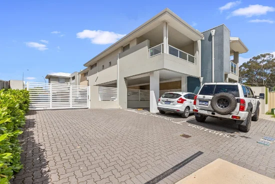 4/126 Tibradden Circle, Ascot WA 6104-Image
