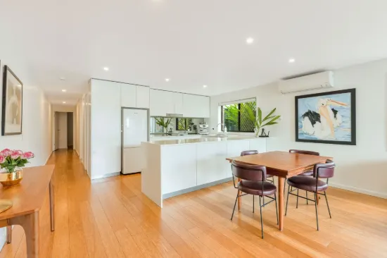 4/18 Lanham Street, Coolangatta, Qld 4225
