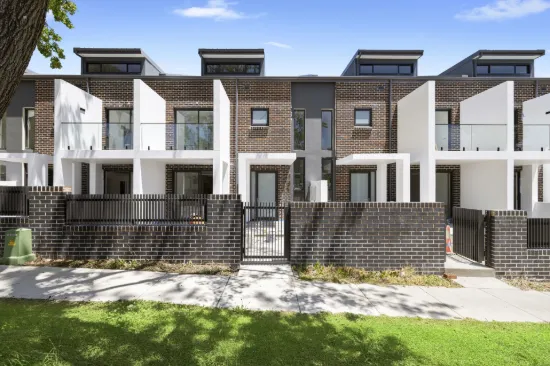 4/19 Old Berowra Road, Hornsby, NSW 2077