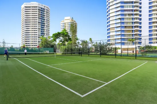 4/21 Bayview Street, Runaway Bay, Qld 4216-Image