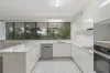 4/21 Bayview Street, Runaway Bay, Qld 4216-Image
