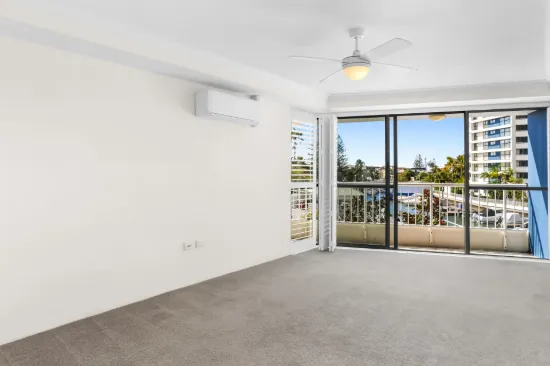 4/21 Bayview Street, Runaway Bay, Qld 4216-Image