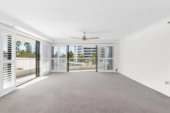 4/21 Bayview Street, Runaway Bay, Qld 4216-Image