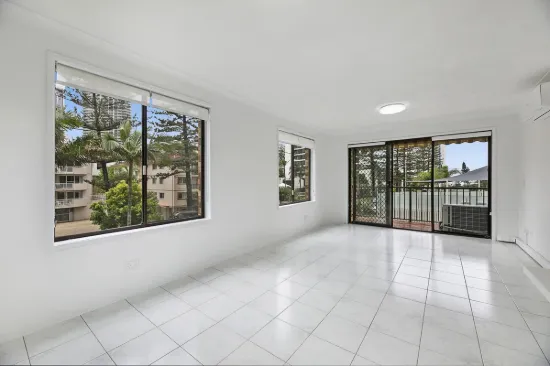 4/22 Markwell Avenue, Surfers Paradise, Qld 4217-Image