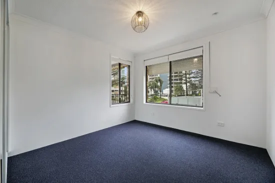 4/22 Markwell Avenue, Surfers Paradise, Qld 4217-Image