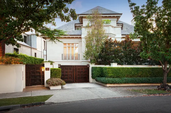 4/25 Tintern Avenue, Toorak, Vic 3142