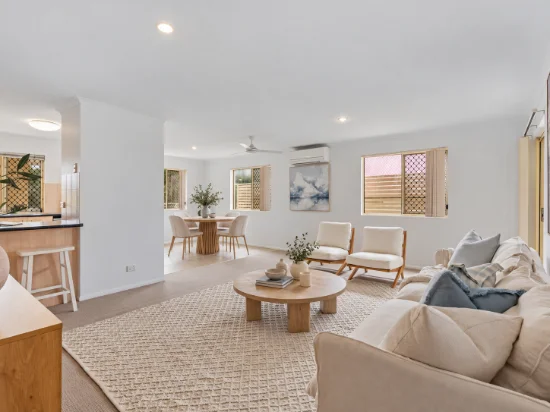4/262 Cavendish Road, Coorparoo, Qld 4151 - For Sale