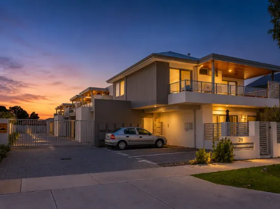 4/29 Mathoura Street, Midland, WA 6056