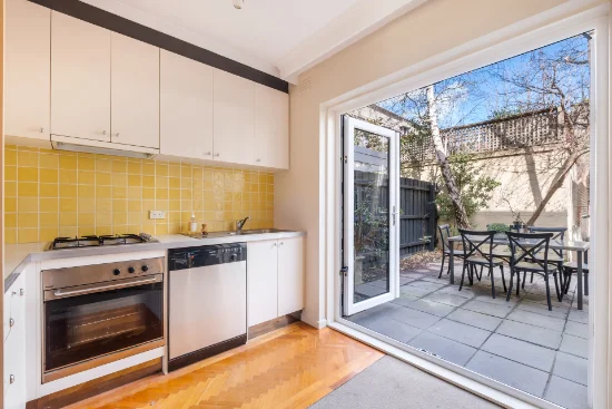 4/3 Irving Street, Malvern, Vic 3144-Image