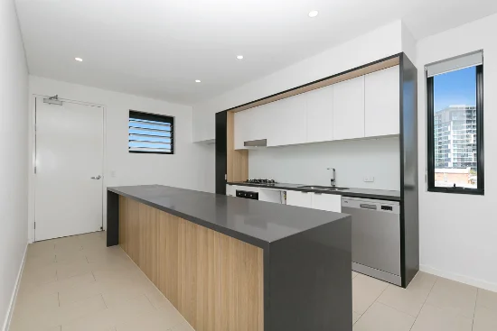 4/366 Sandgate Road, Albion, Qld 4010