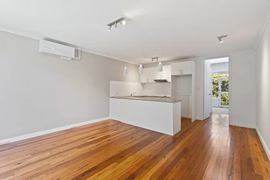 4/39 Scott Grove, Glen Iris, Vic 3146 - For Rent