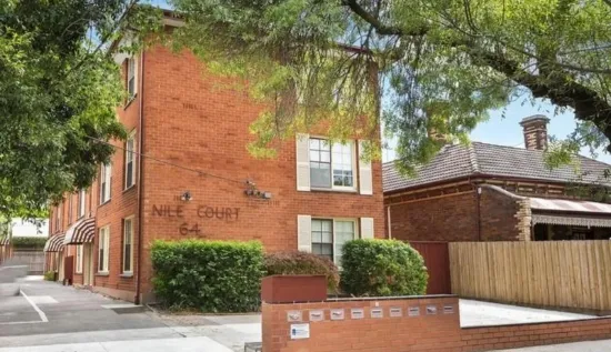 4/64 Dover Street, Flemington, Vic 3031