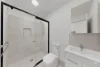 4/90a Nudgee Road, Hamilton, Qld 4007-Image