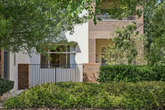 40/134 Flemington Road, Harrison, ACT 2914