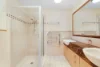 40/76 Bayview Street, Runaway Bay, Qld 4216-Image