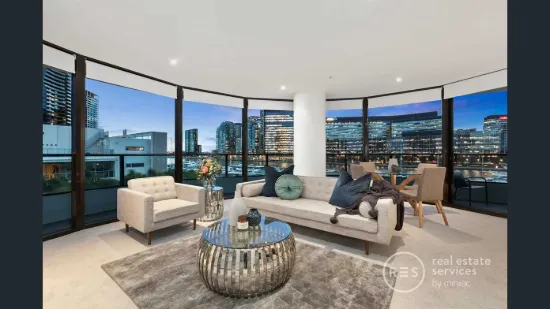 401/68 River Esplanade, Docklands, Vic 3008