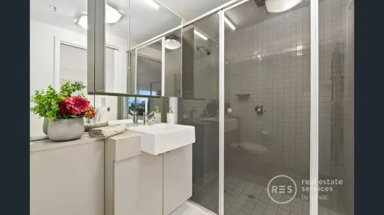 401/68 River Esplanade, Docklands, Vic 3008-Image