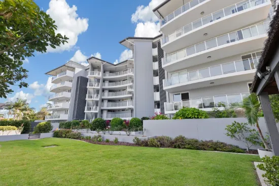 402/239 Esplanade, Pialba, Qld 4655-Image