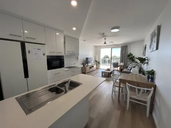 402/239 Esplanade, Pialba, Qld 4655-Image