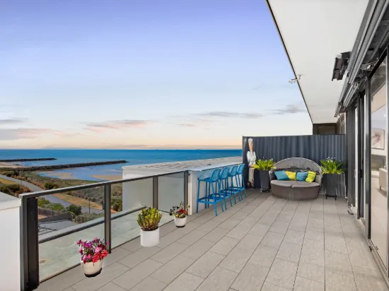 403/33 Quay Boulevard, Werribee South, Vic 3030