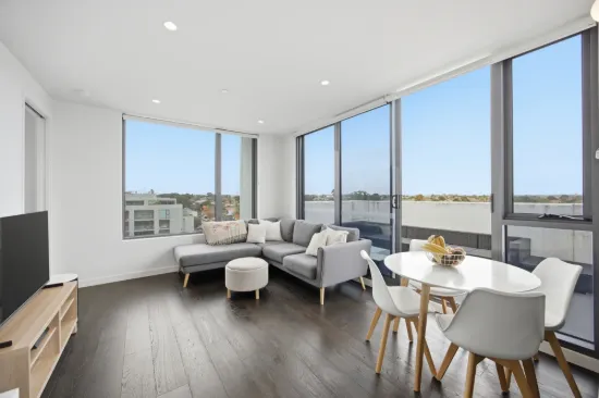404/240 McKinnon Road, McKinnon, Vic 3204