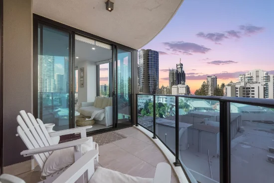 404/28-30 Second Avenue, Broadbeach, Qld 4218