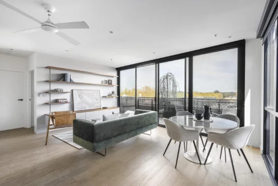 404/7-9 Railway Place, Fairfield, Vic 3078