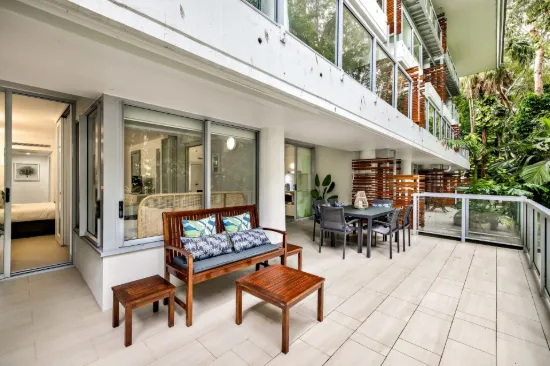 4102/2-22 Veivers Road, Palm Cove, Qld 4879
