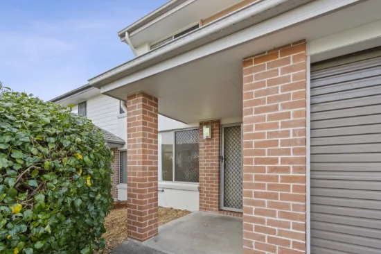 42/45 Blaxland Crescent, Redbank Plains, Qld 4301