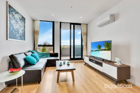 421/65 Stables Circuit, Doncaster, Vic 3108 - For Sale