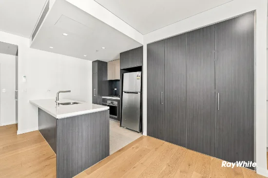 424/32 Civic Way, Rouse Hill, NSW 2155-Image