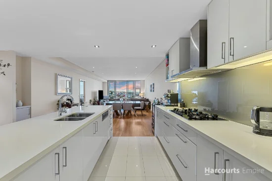 43/2 Brighton Road, Scarborough, WA 6019-Image