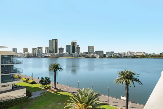 430/8 Stromboli Strait, Wentworth Point, NSW 2127