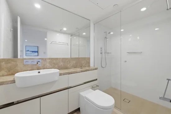 4303/4 The Esplanade, Surfers Paradise, Qld 4217-Image