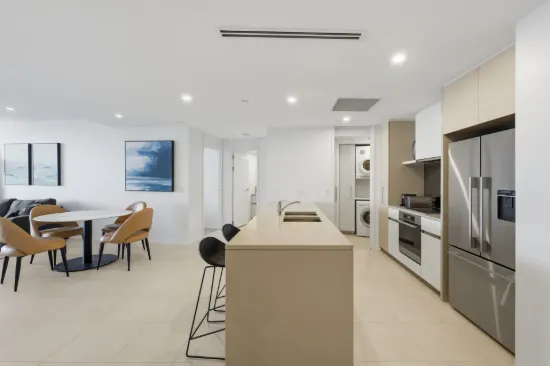4303/4 The Esplanade, Surfers Paradise, Qld 4217-Image