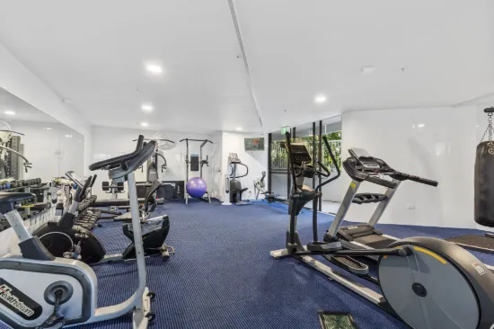 44/21 Bayview Street, Runaway Bay, Qld 4216-Image