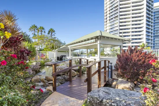 44/21 Bayview Street, Runaway Bay, Qld 4216-Image