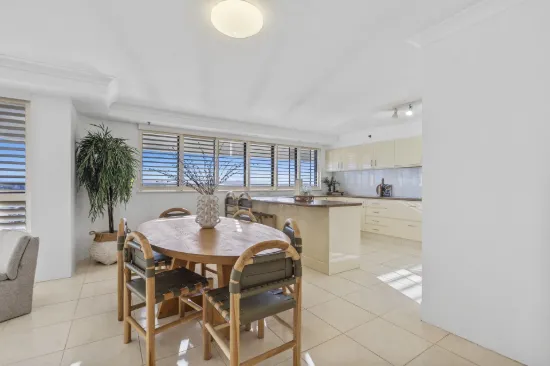 44/21 Bayview Street, Runaway Bay, Qld 4216-Image