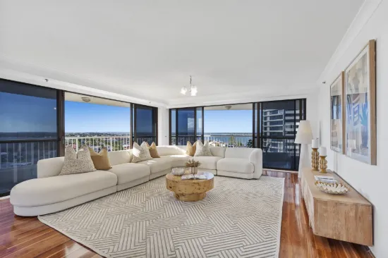 44/21 Bayview Street, Runaway Bay, Qld 4216-Image