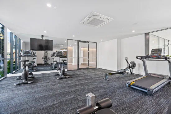 46/18 Remembrance Drive, Surfers Paradise, Qld 4217-Image