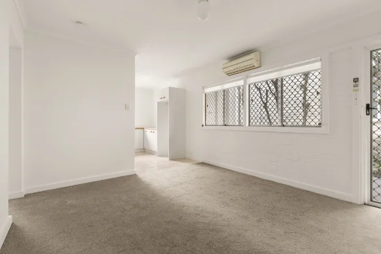 49 Lockerbie Street, Kangaroo Point, Qld 4169