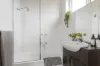 5/2 May Grove, South Yarra, Vic 3141-Image