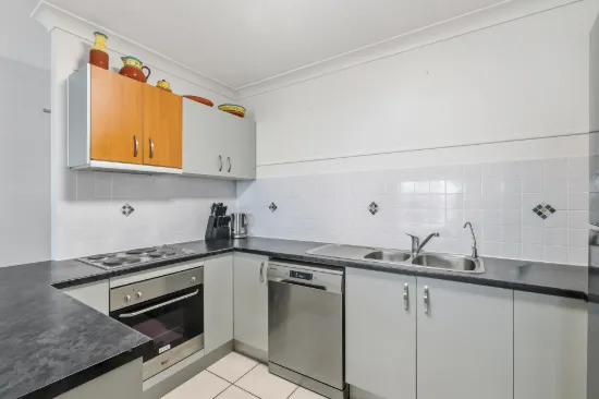 5/64 Sparkes Street, Chermside, Qld 4032-Image